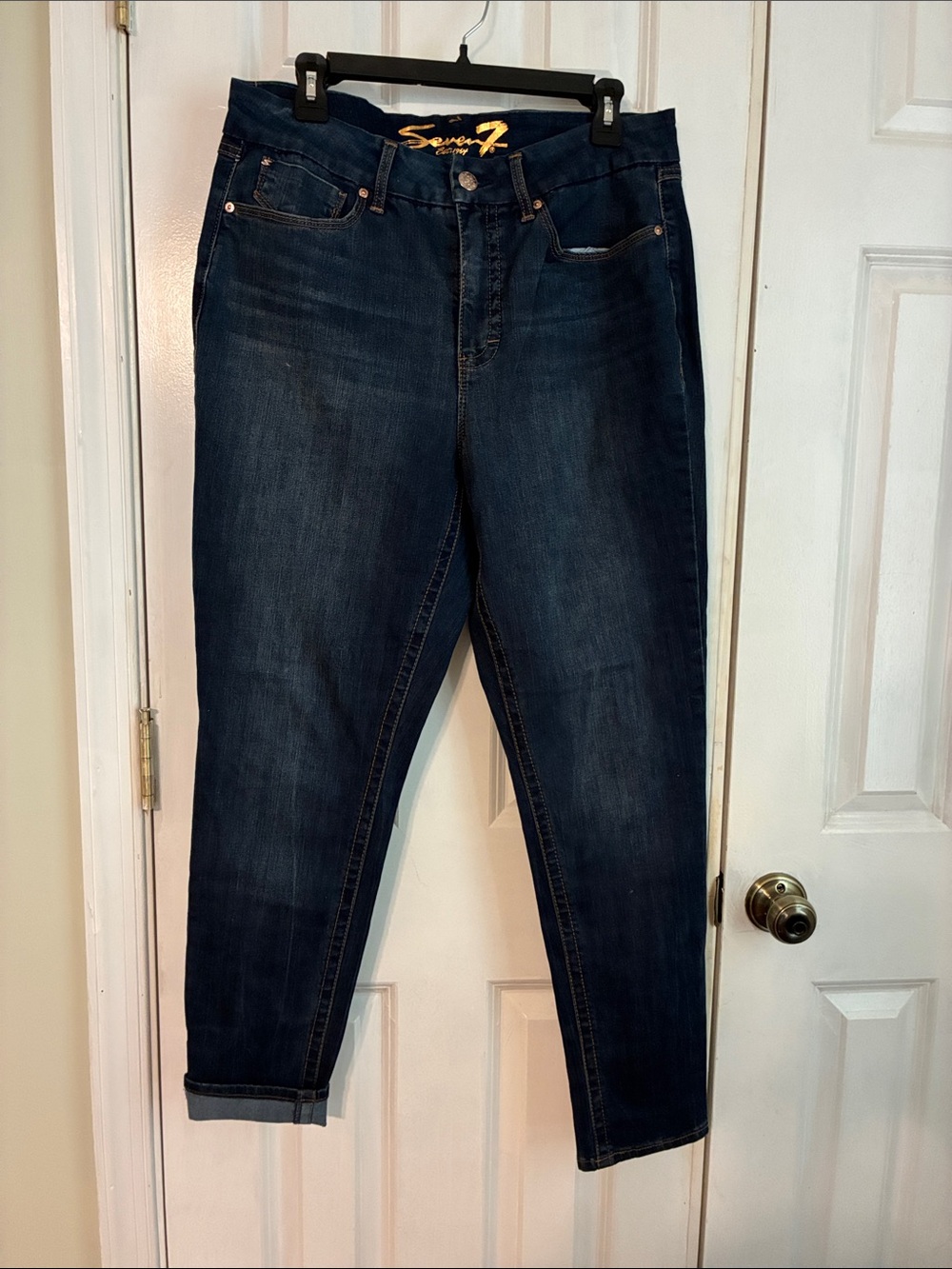 Seven7 Women's Ankle Cropped Jeans in Dark Indigo